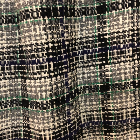 Ectcetera size 4 plaid skirt with a buckle - Picture 4 of 4